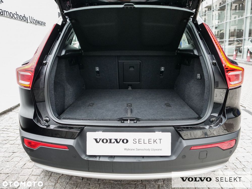 Volvo XC 40 - 29