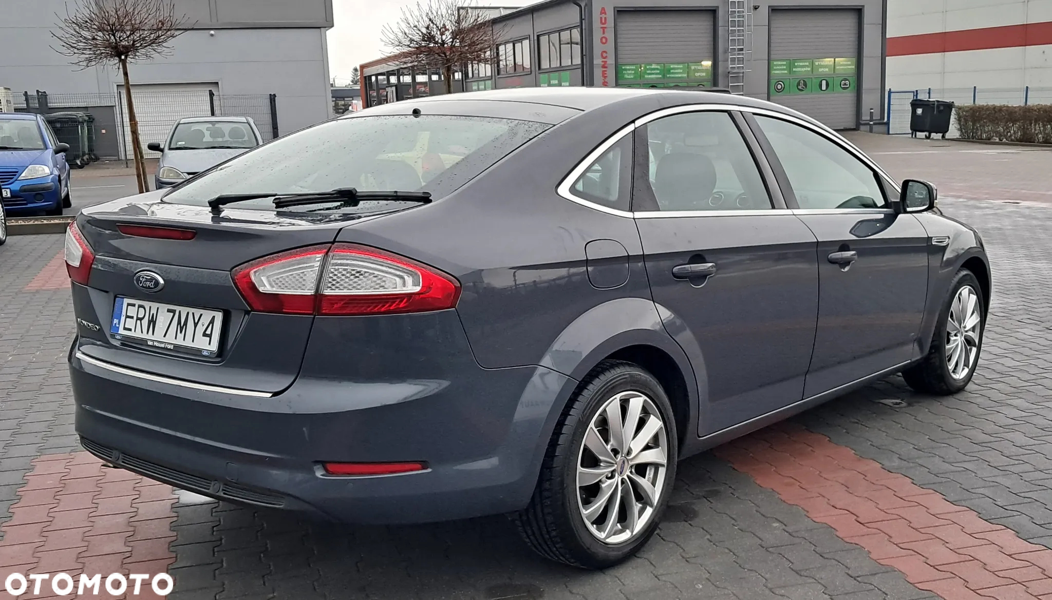 Ford Mondeo 1.6 Eco Boost Start-Stopp Business Edition - 4