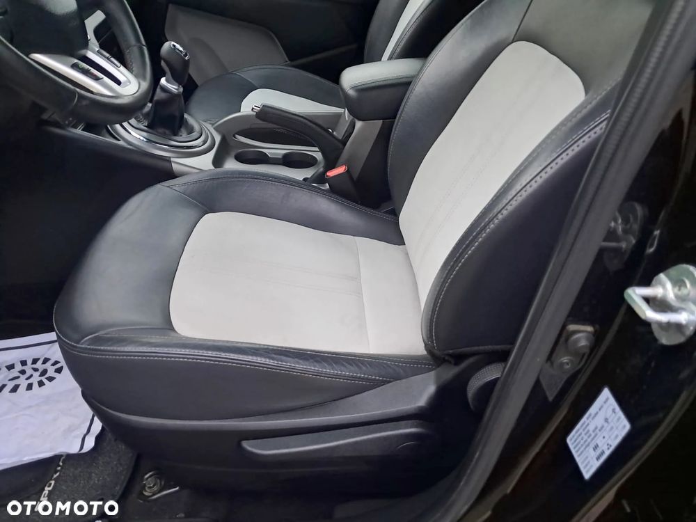 Kia Sportage 1.7 CRDI Business Line 2WD - 12