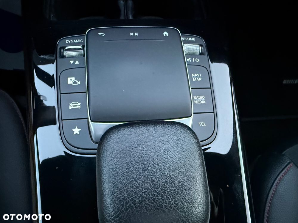 Mercedes-Benz CLA 250 e 8G-DCT AMG Line - 20