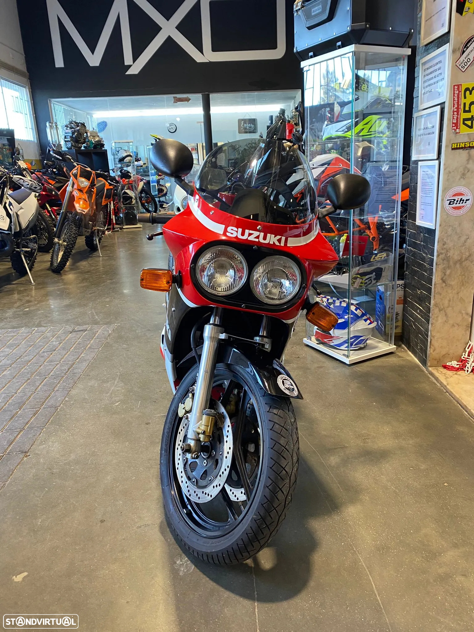Suzuki GSX-R gsxr g - 7