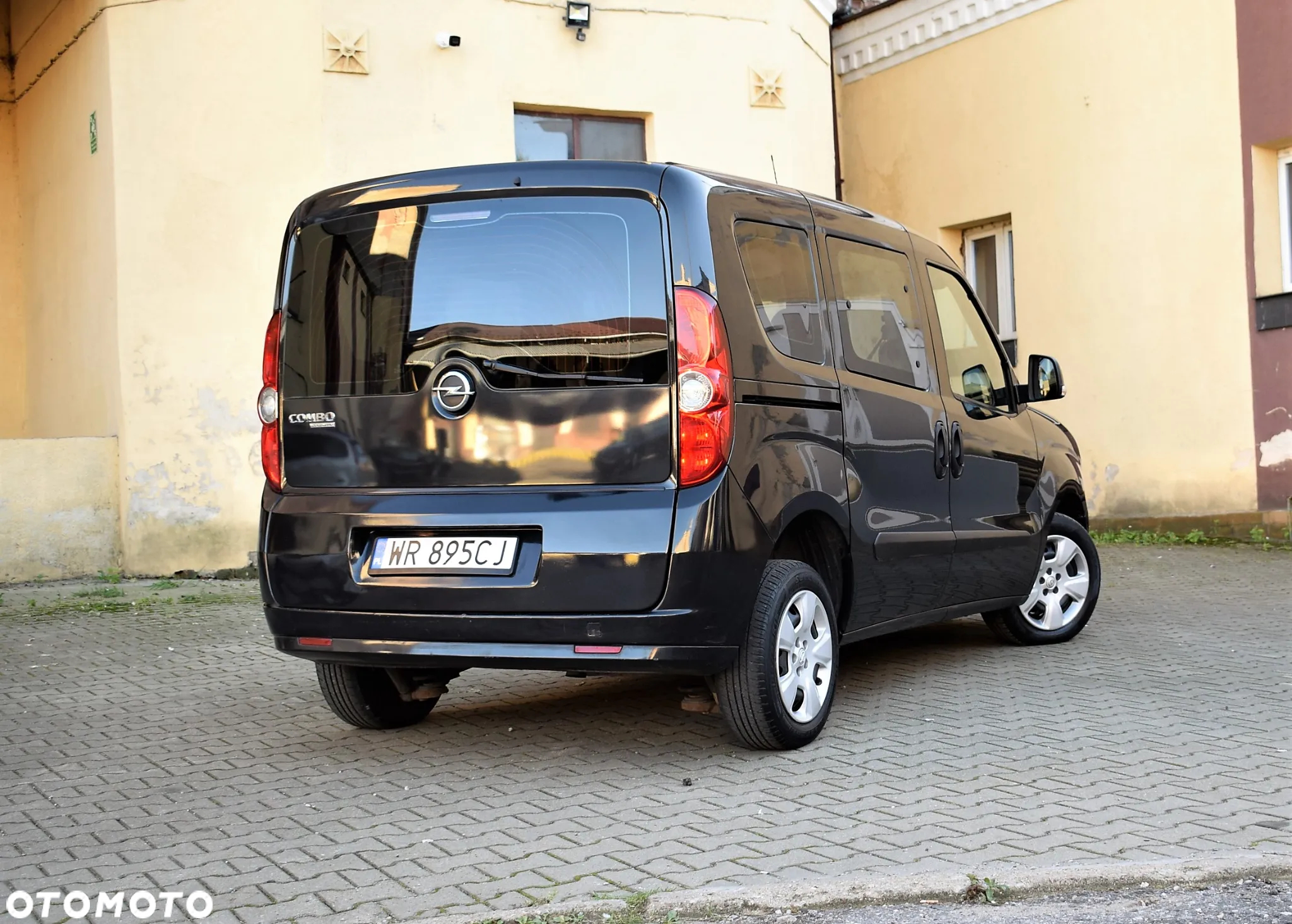 Opel Combo Tour 1.6 CDTI Cosmo - 6