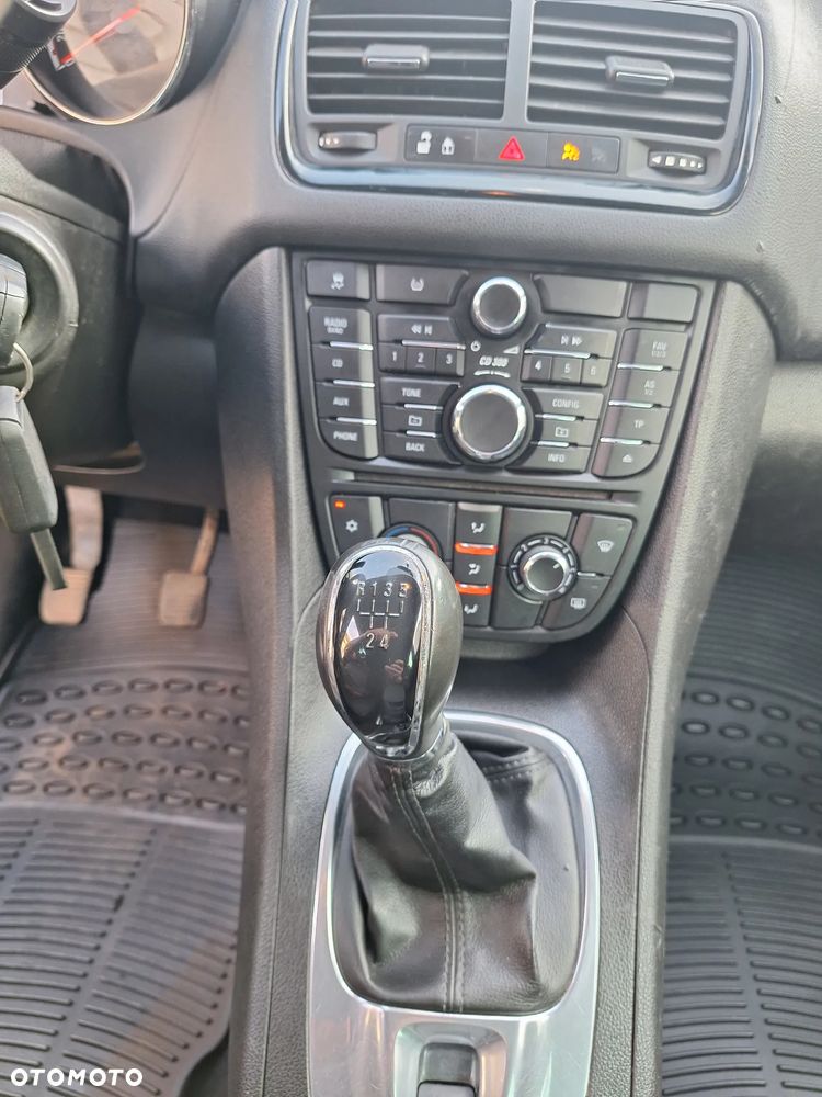 Opel Meriva 1.4 Essentia - 17