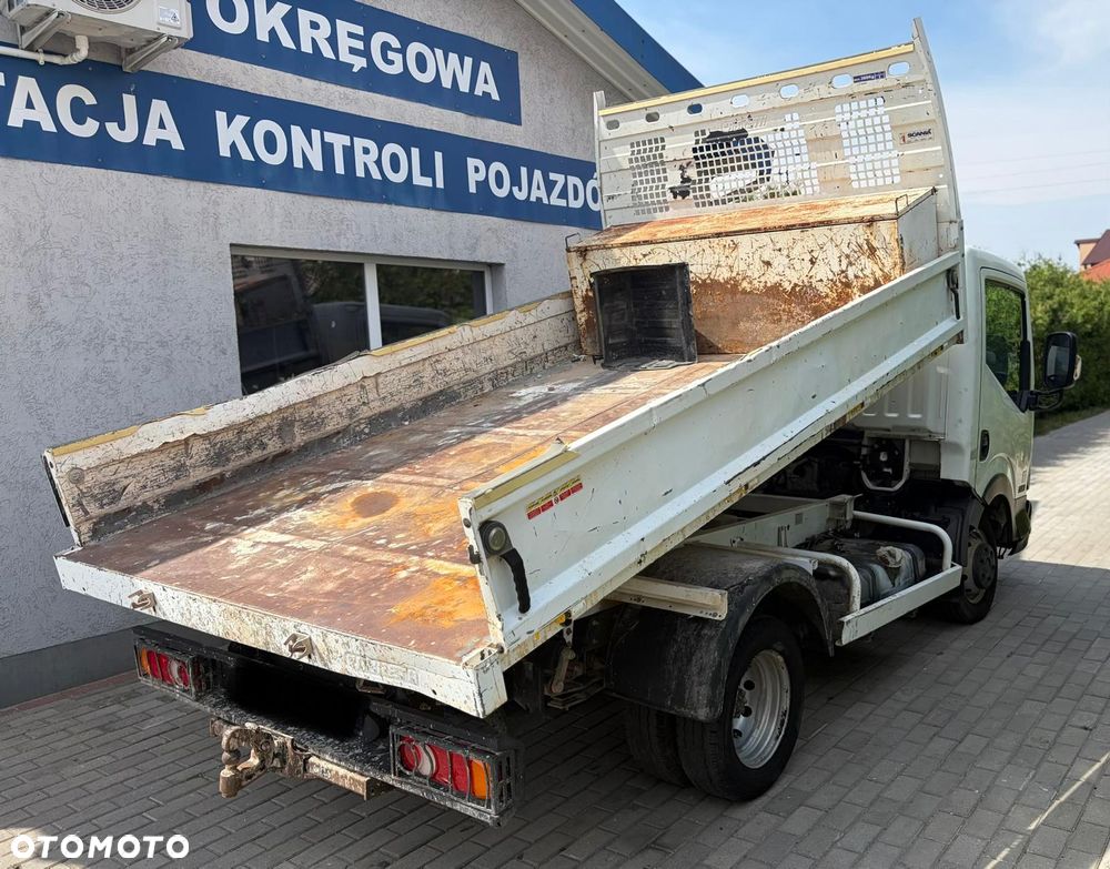 Nissan Cabstar - 12