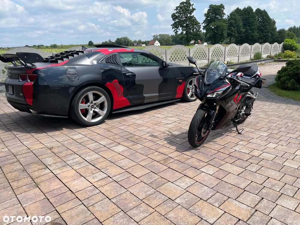 Chevrolet Camaro 6.2 V8 - 2