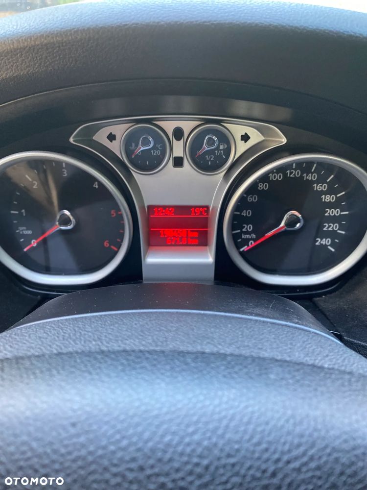 Ford Focus - 29