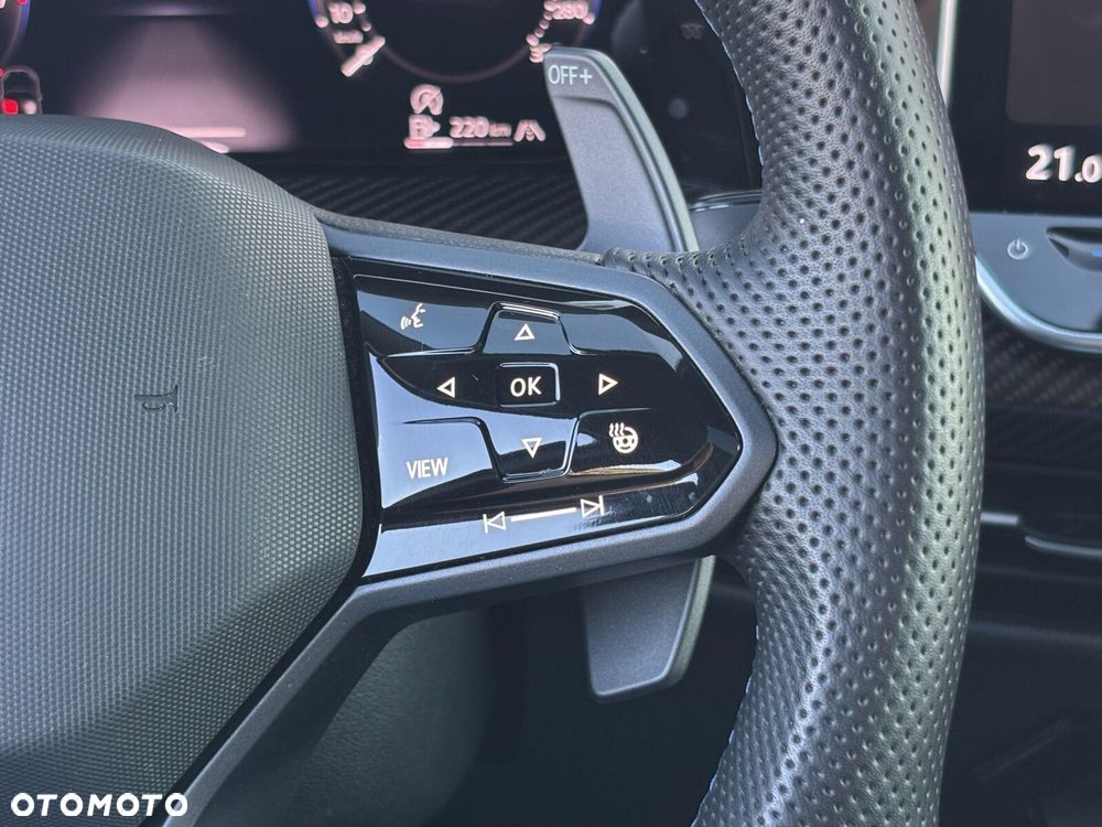 Volkswagen Golf Variant 2.0 TSI 4Motion R - 27