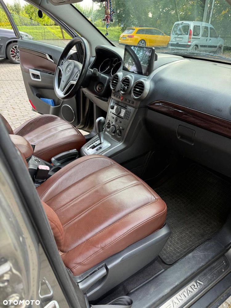 Opel Antara 2.0 CDTI Cosmo - 14
