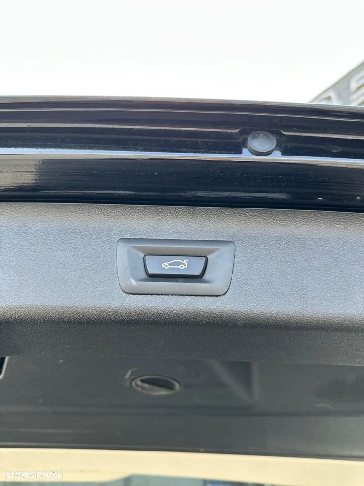 BMW 530 e Aut. Luxury Line - 24