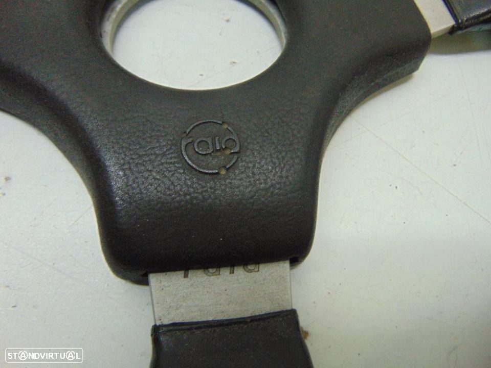 Volantes desportivos Raid - 8