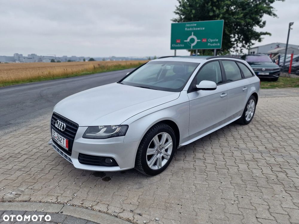Audi A4 Avant 2.0 TDI DPF quattro - 1
