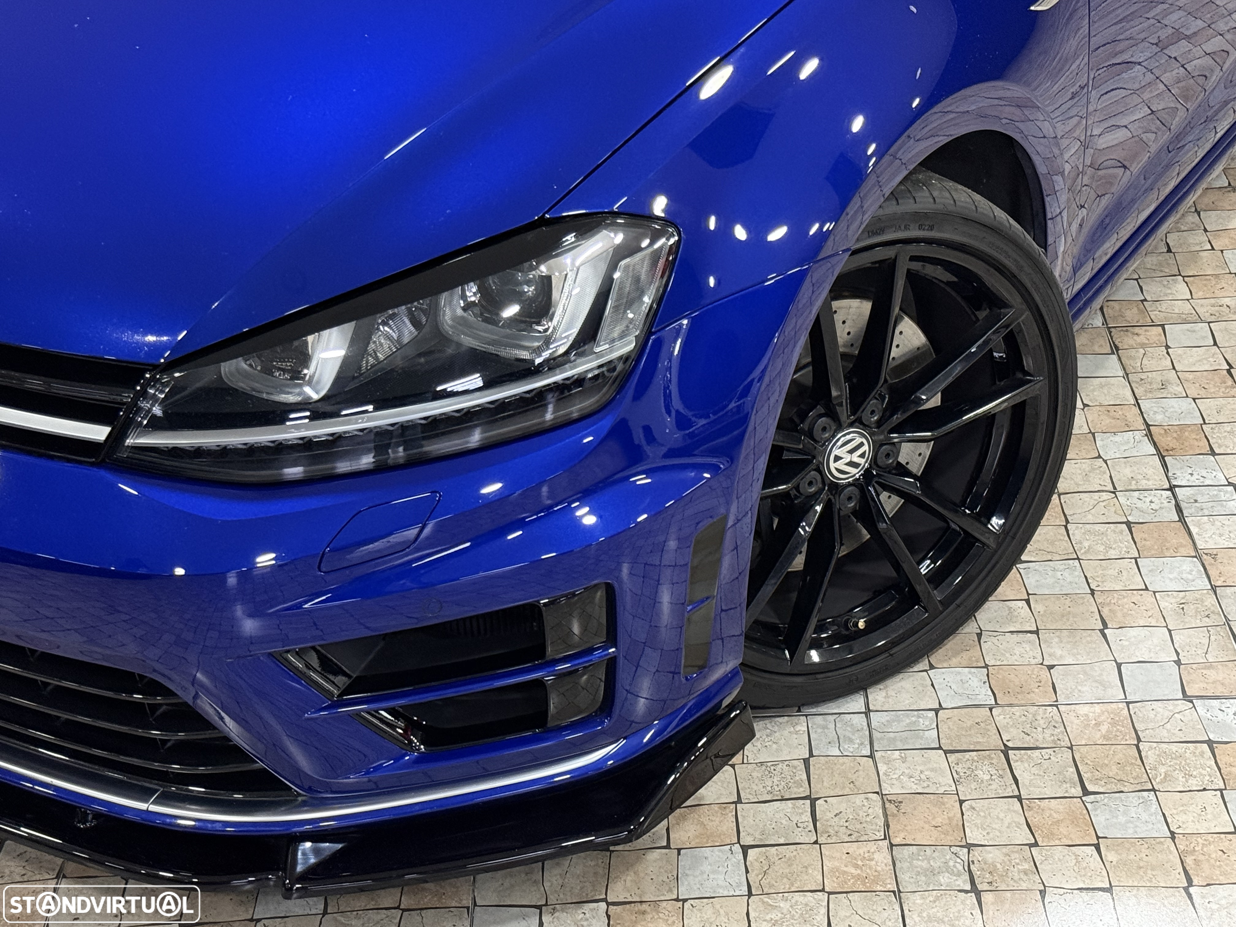 VW Golf 2.0 TSI R DSG - 18
