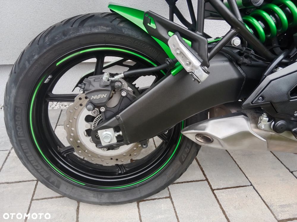 Kawasaki Versys 650 - 8