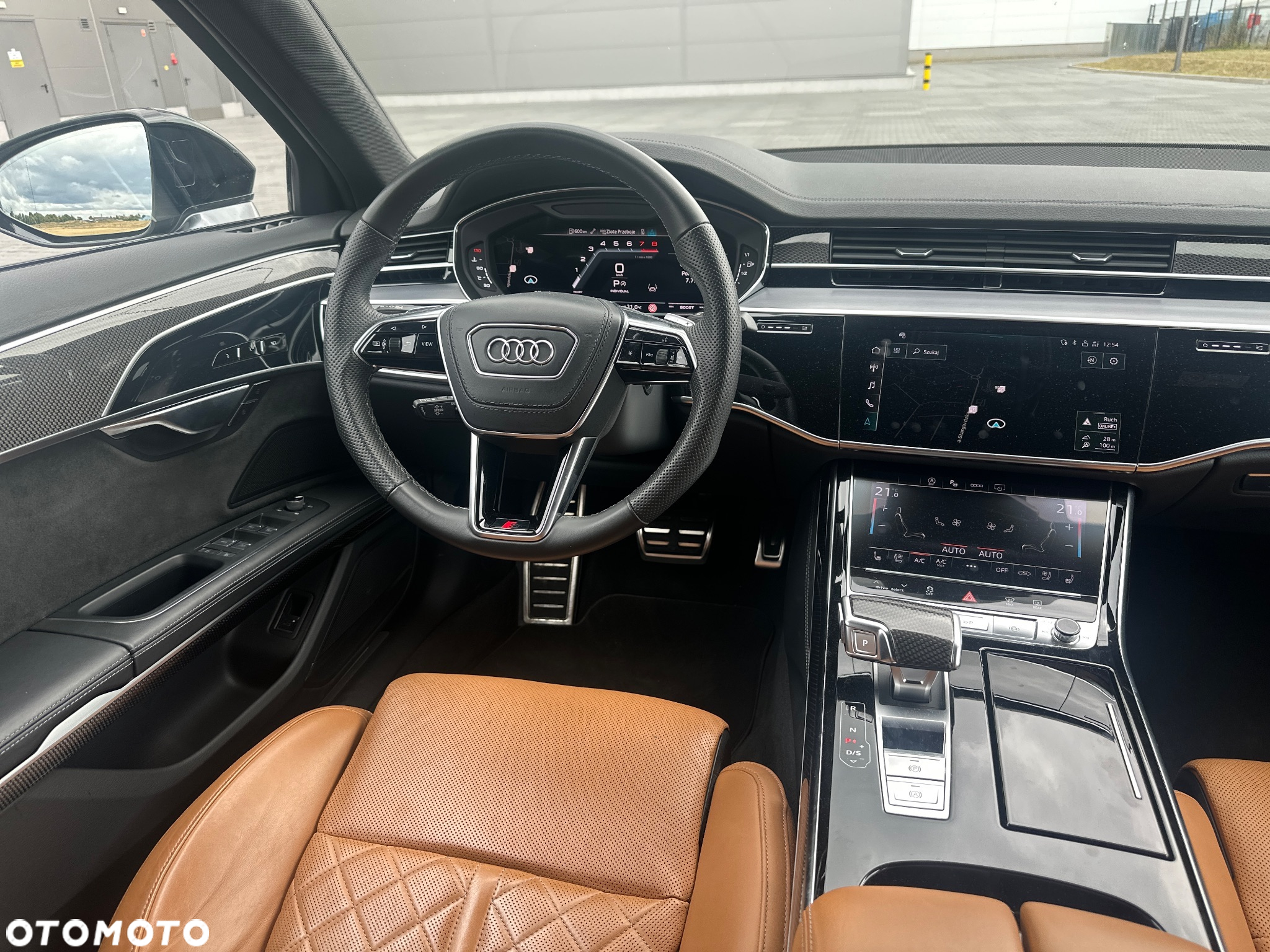 Audi S8 - 12