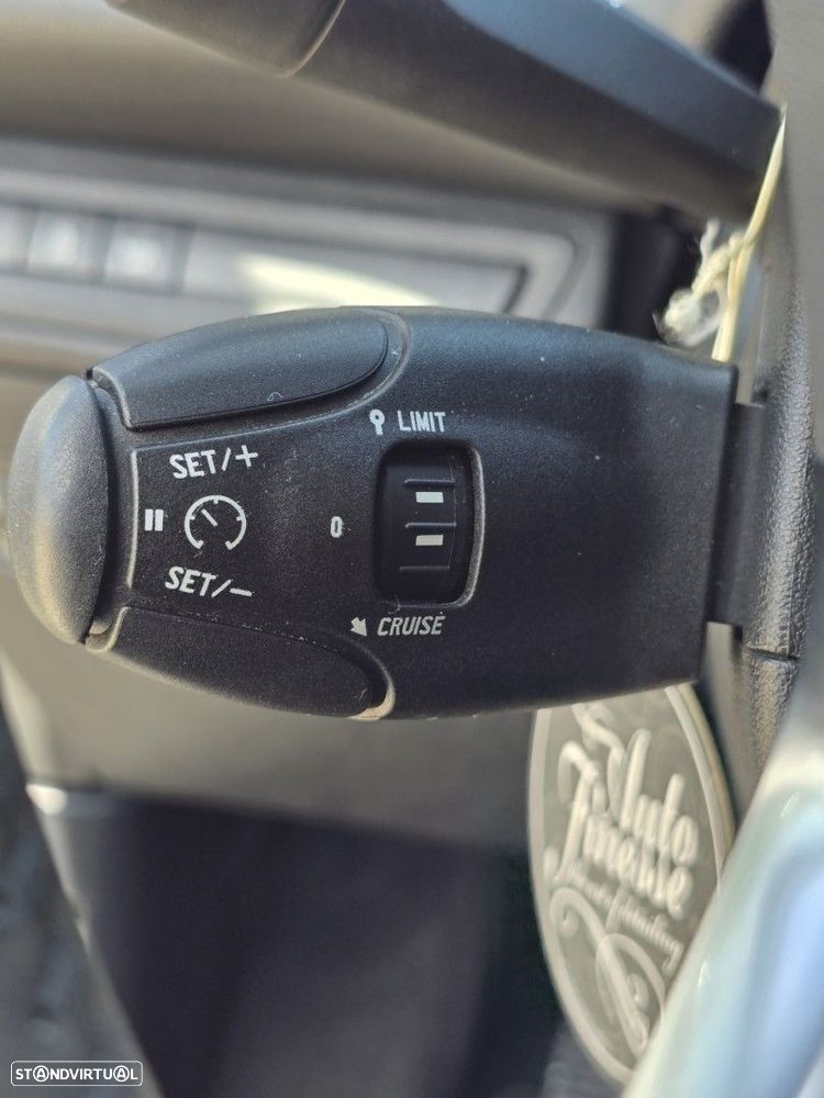 Peugeot 208 1.2 PureTech Allure - 20