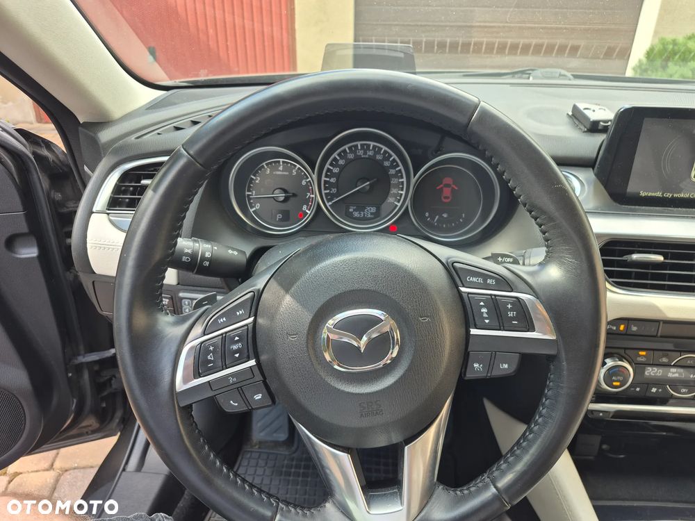 Mazda 6 - 10