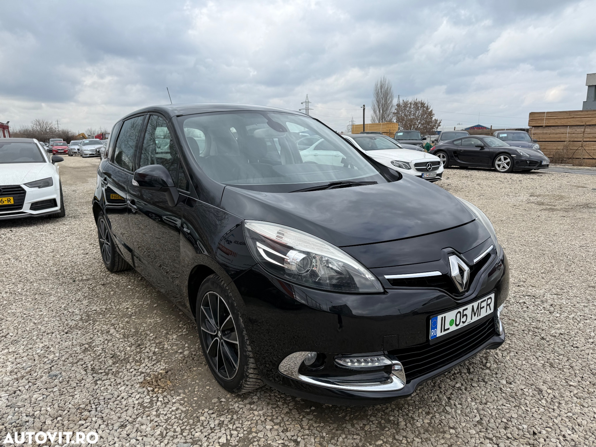 Renault Scenic ENERGY dCi 110 S&S Bose Edition - 17