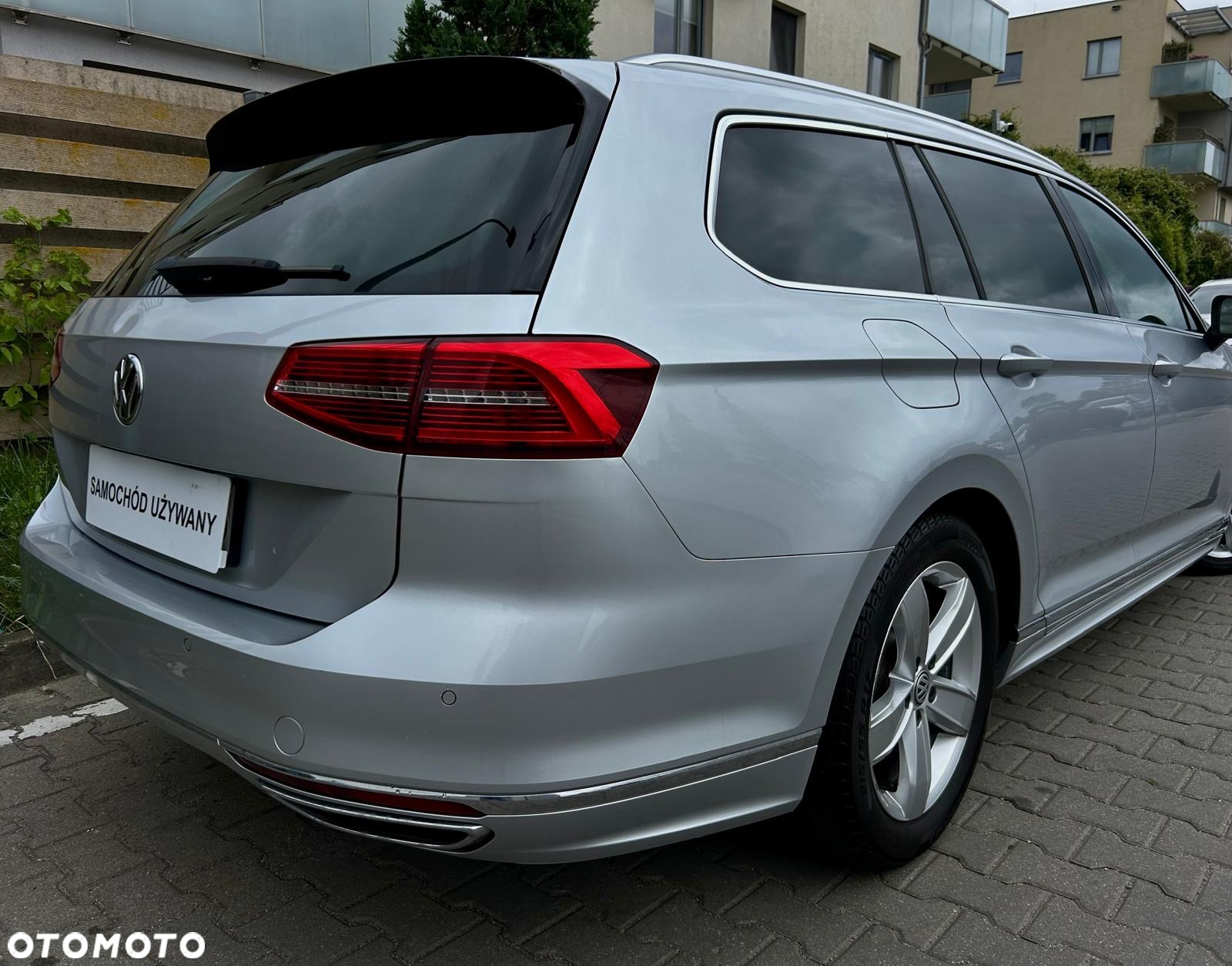 Volkswagen Passat Variant 1.8 TSI (BlueMotion Technology) DSG Highline - 11