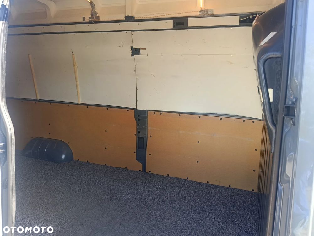 Renault Master - 15