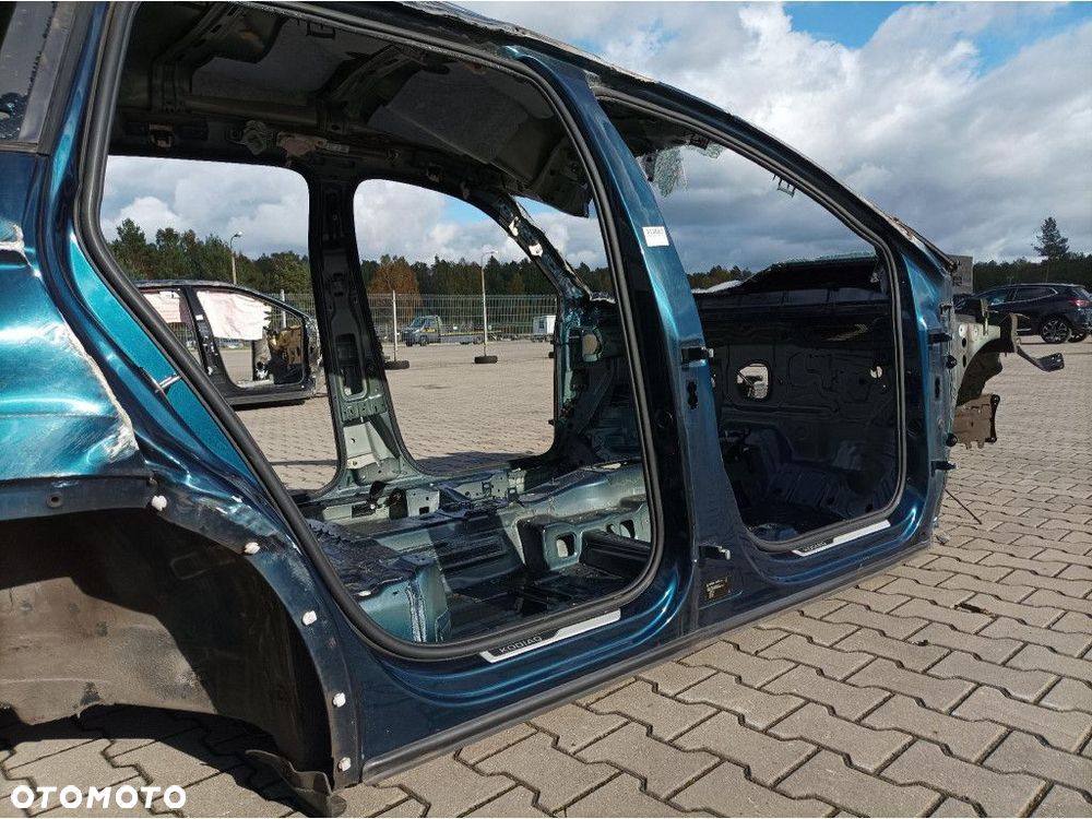 SKODA KODIAQ PRÓG SŁUPEK PRAWY DŁUGI LW5Q - 2