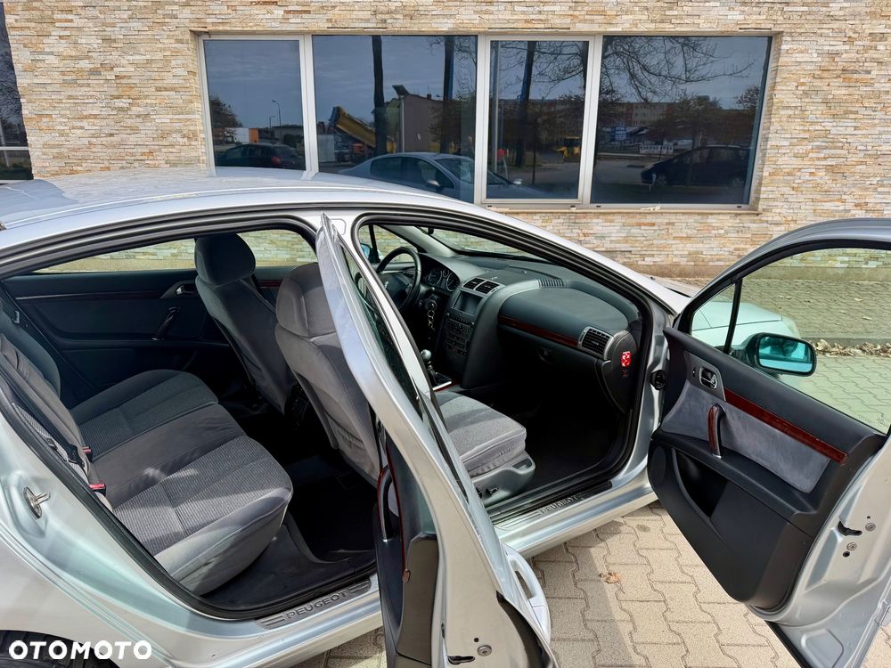 Peugeot 407 - 23