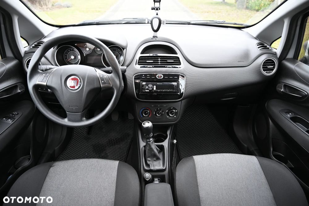 Fiat Punto 2012 - 9