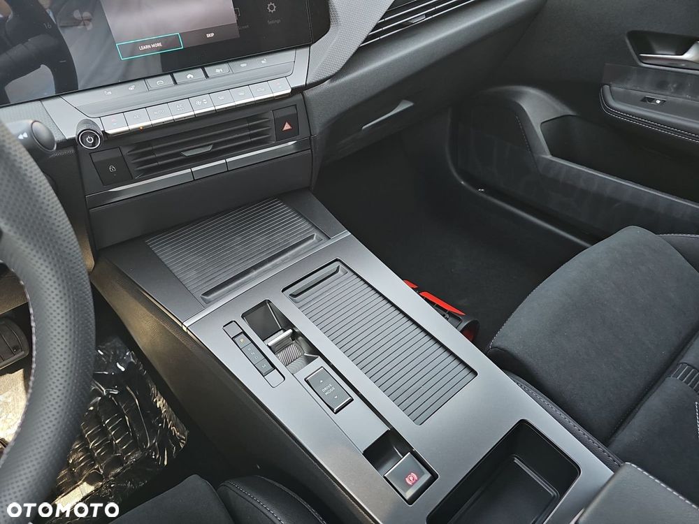 Opel Astra - 11