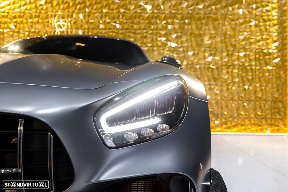Mercedes-Benz AMG GT R - 17