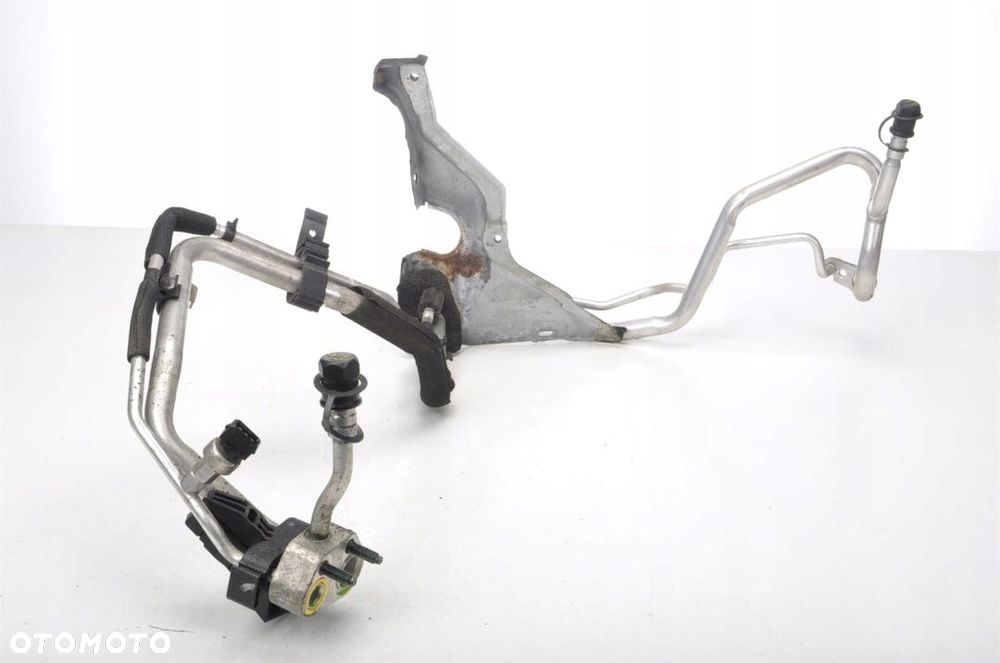 VOLVO S60 II V60 1.6 T3 RURKA PRZEWÓD KLIMATYZACJI - 1