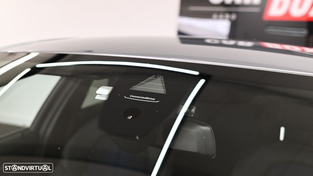 BMW 116 d Pack Desportivo M Auto - 6