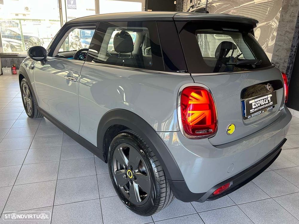 MINI 3 Portas Cooper SE Classic - 4