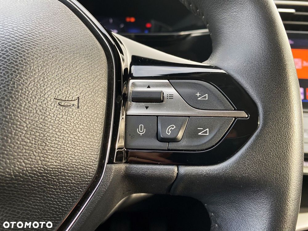 Peugeot 308 1.2 PureTech Active Pack S&S - 16