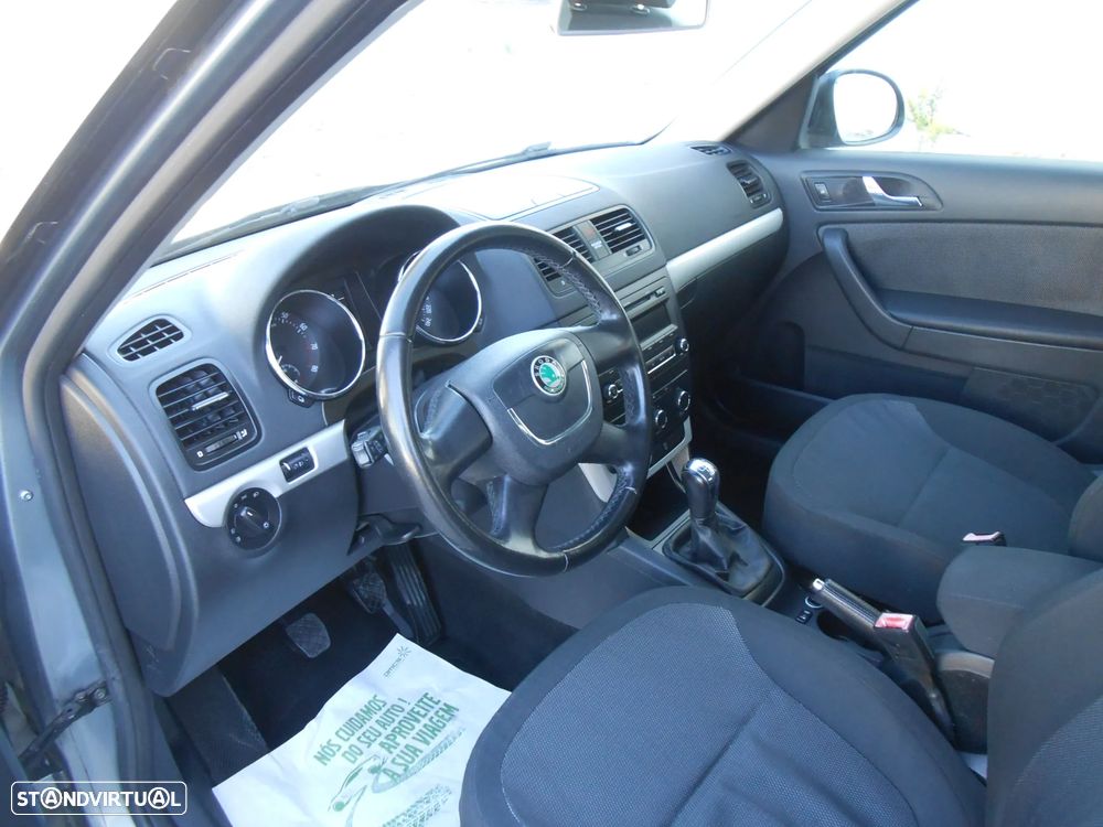 Skoda Yeti 1.2 TSI Active - 12