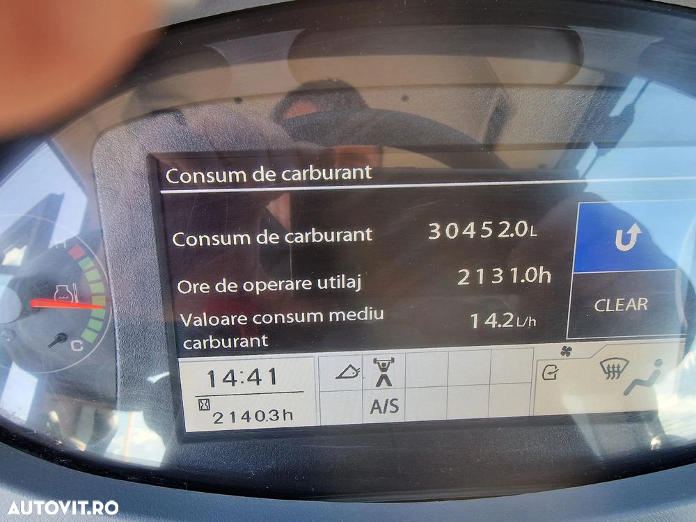Hitachi ZW220, 2.140h, 8.833 km, CUPLA RAPIDA, CUPA 3,5mc, Masa operationala 20t, Anvelope Goodyear profil L5 90% ok, Gresare automata, VIRARE JOYSTICK, consum mediu 14,6l/h, an fabr 2020, camera spate, ridica la 4,2m,  CA NOU-PROMOTIE 119.900 EUR+Tva - 33