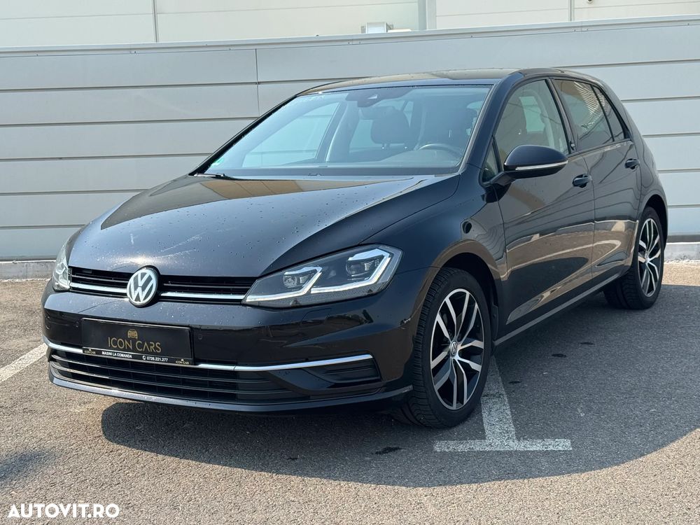 Volkswagen Golf - 2