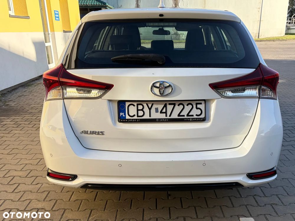 Toyota Auris 1.4 D-4D Active - 5