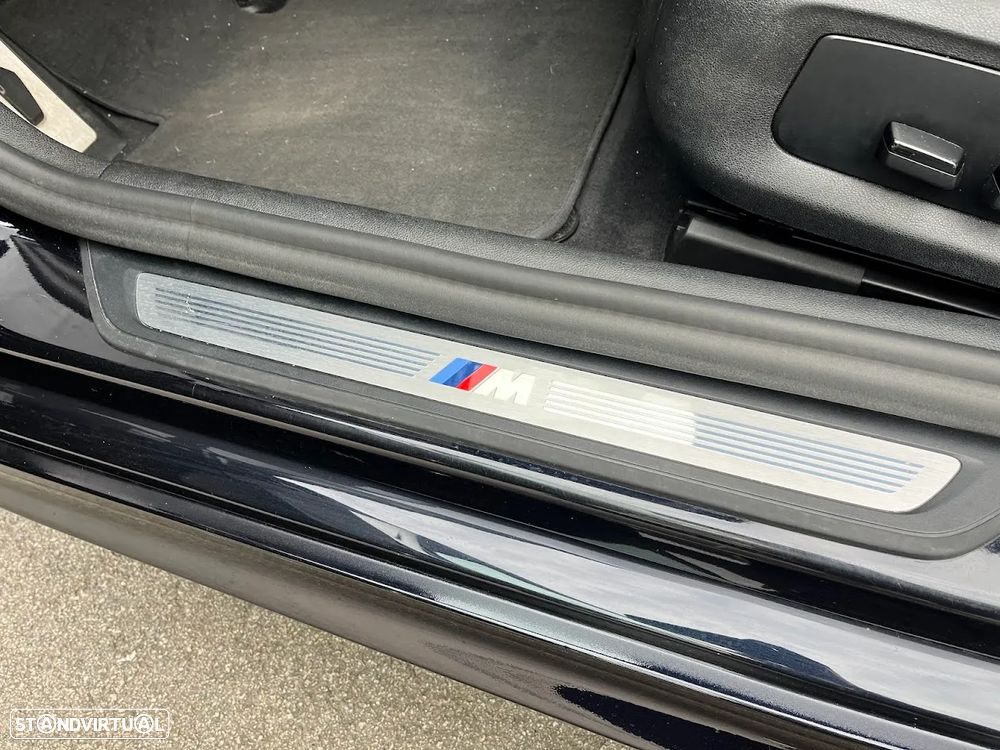 BMW 520 d Pack Desportivo M Auto - 27