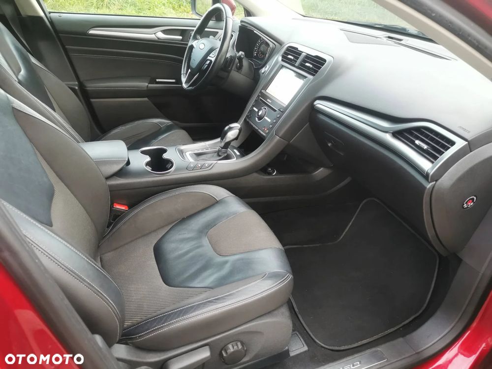 Ford Mondeo 2.0 TDCi Titanium PowerShift - 13