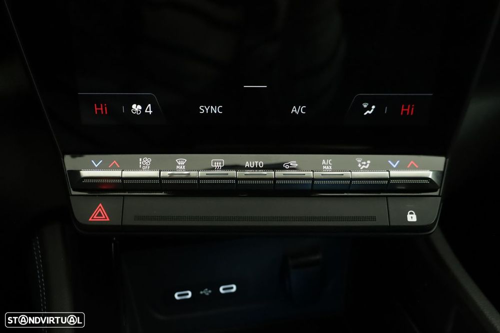 Renault Austral 1.2 E-Tech Techno Espirit - 13