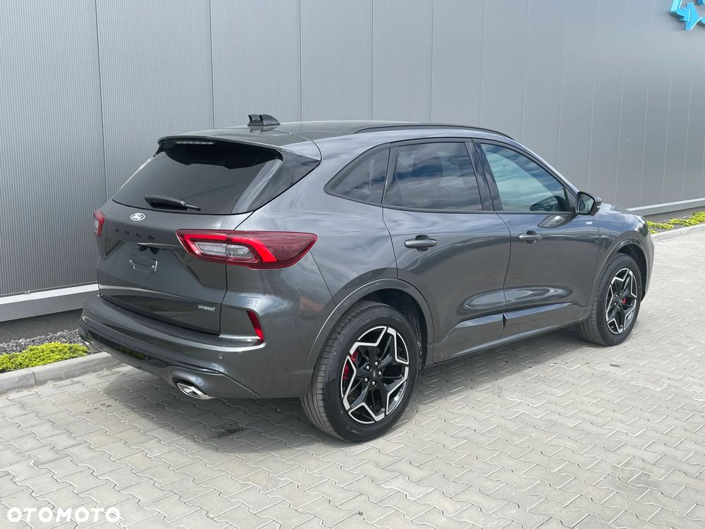 Ford Kuga 2.5 FHEV FWD ST-Line X eCVT - 12