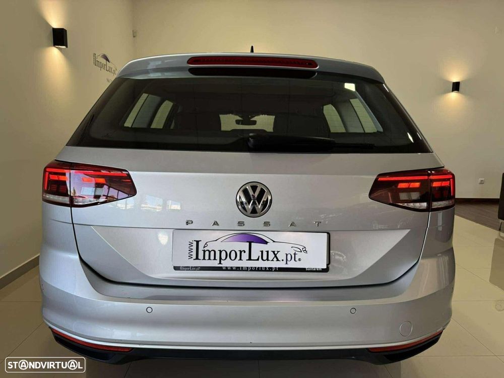 VW Passat Variant 1.6 TDI Confortline DSG - 10