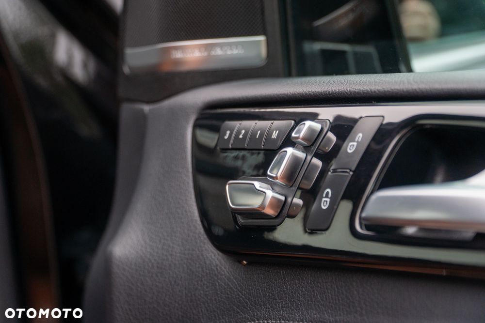 Mercedes-Benz GLE 350 d 4-Matic - 25