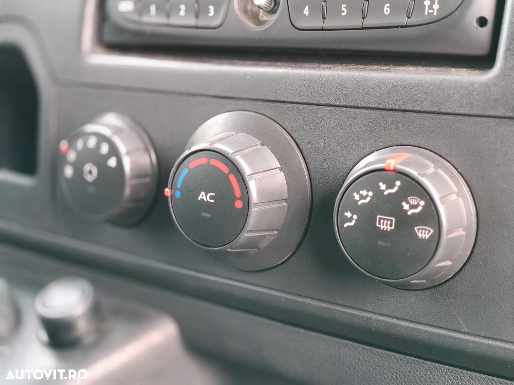 Renault Master 2.3 CDTI L2H1 - 10