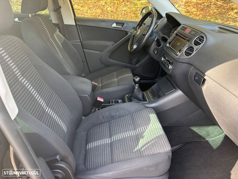 VW Tiguan 1.4 TSI Trend BlueMotion - 19