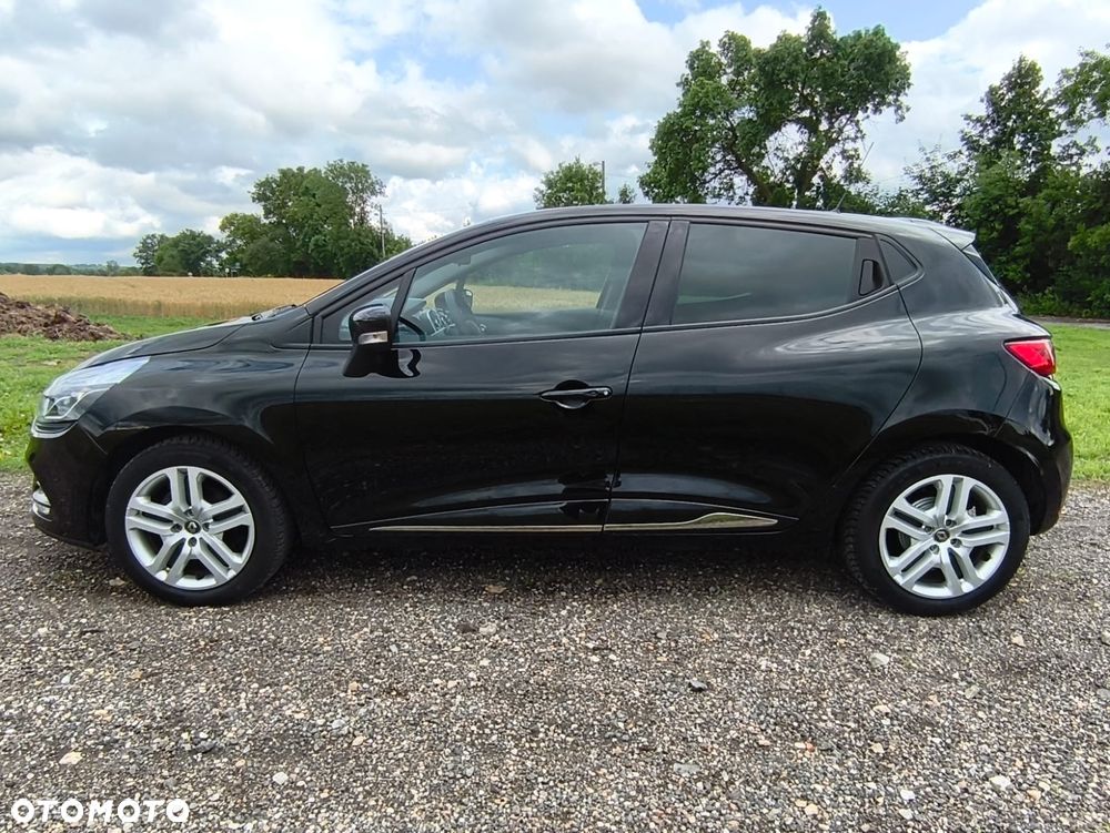 Renault Clio TCe 90 Dynamique - 12