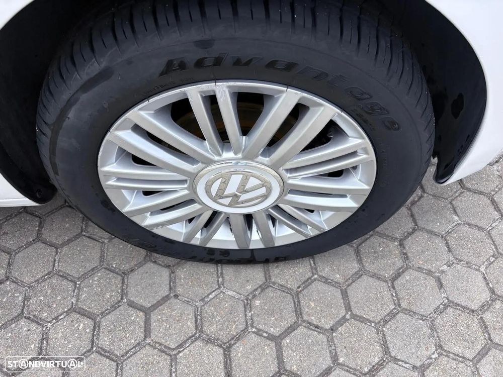VW Up! 1.0 BMT Move - 13