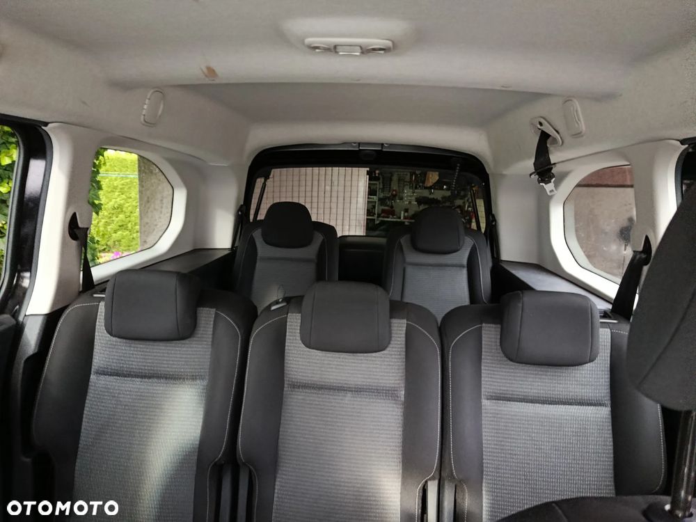 Toyota Proace City Verso 1.5 D-4D L2 Team Deutschland 7-Sitzer - 7