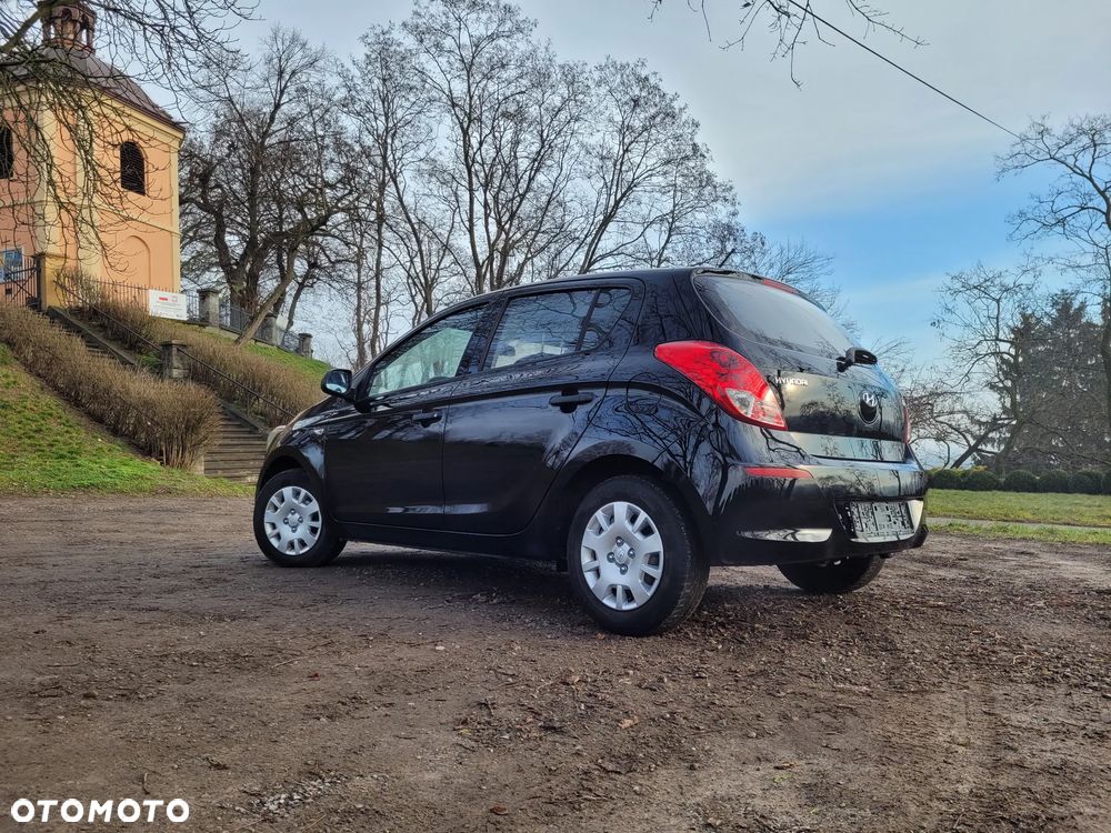 Hyundai i20 1.2 Fifa World Cup Edition - 27