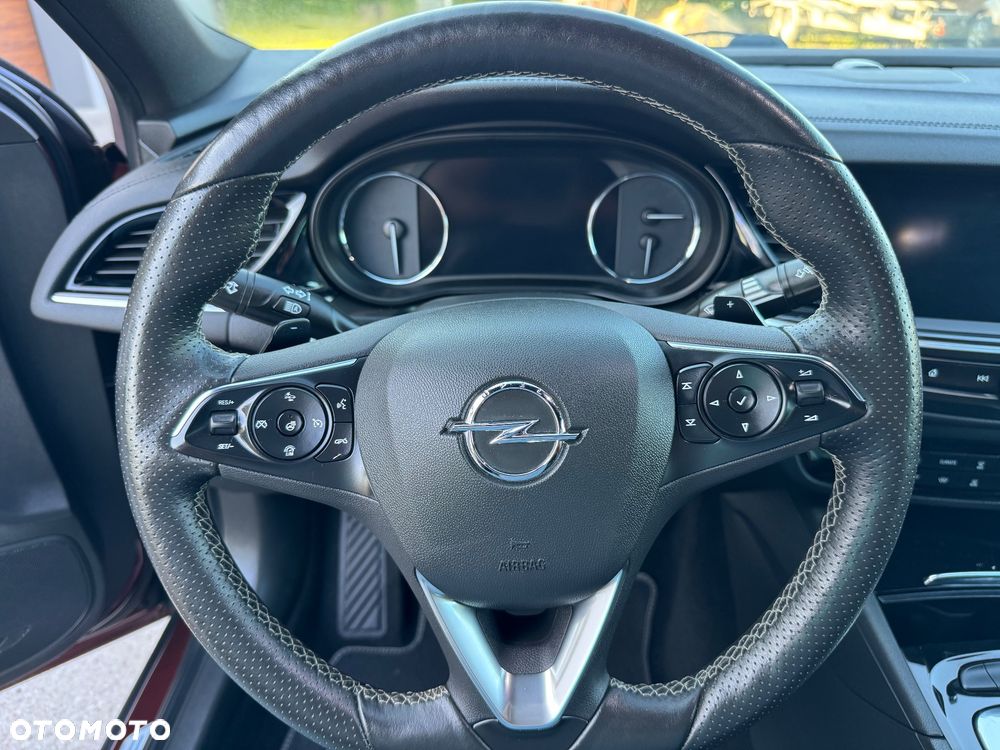 Opel Insignia 2.0 BiTurbo 4x4 Innovation - 35