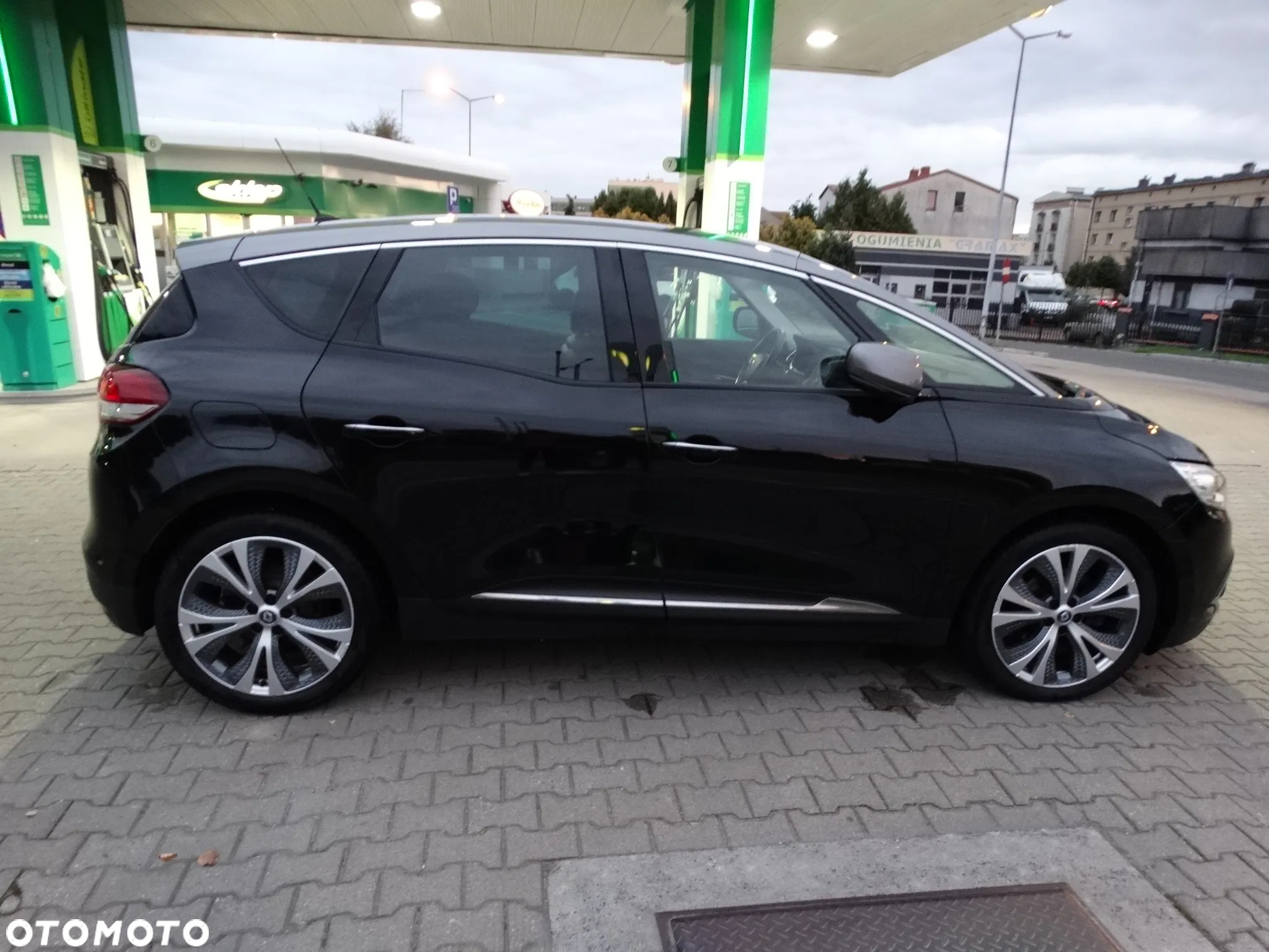 Renault Scenic dCi 110 Hybrid Assist Business - 9